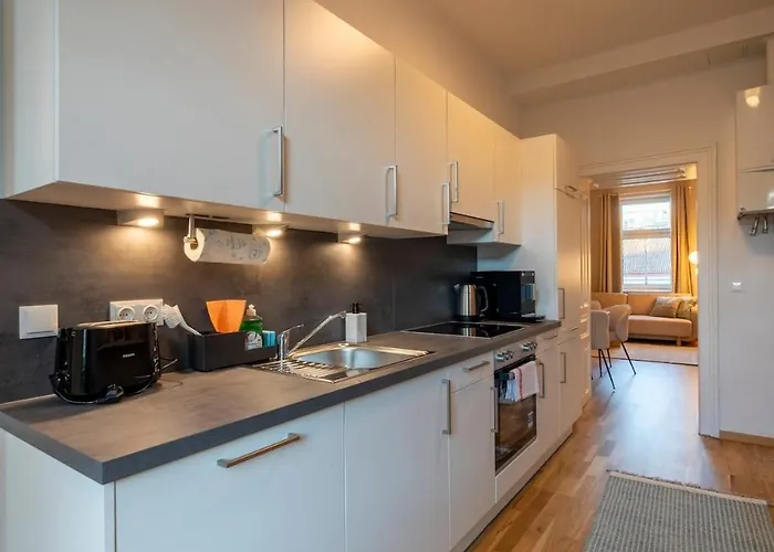 Josef's I Urban Living I Premium 06 Apartment