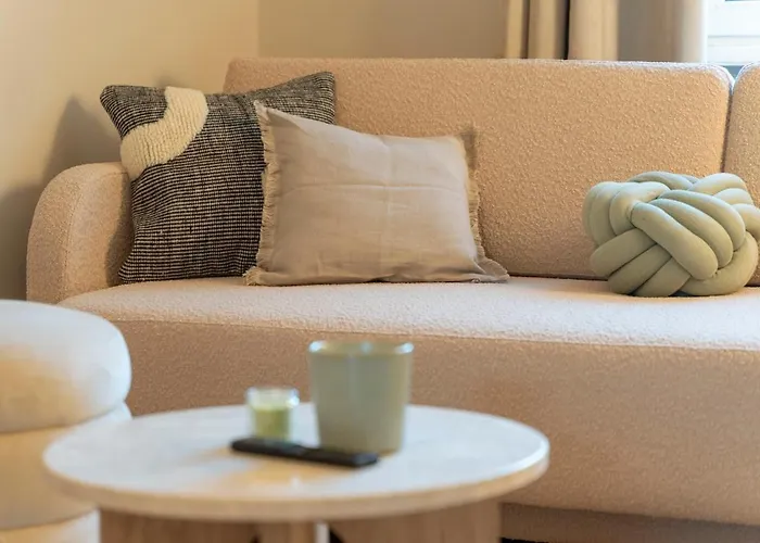 Josef's I Urban Living I Premium 06 *